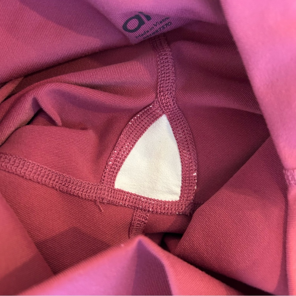 Alo Yoga Airbrush 7” High-Waist Biker Shorts Pink Size Extra Small - Picture 4 of 5